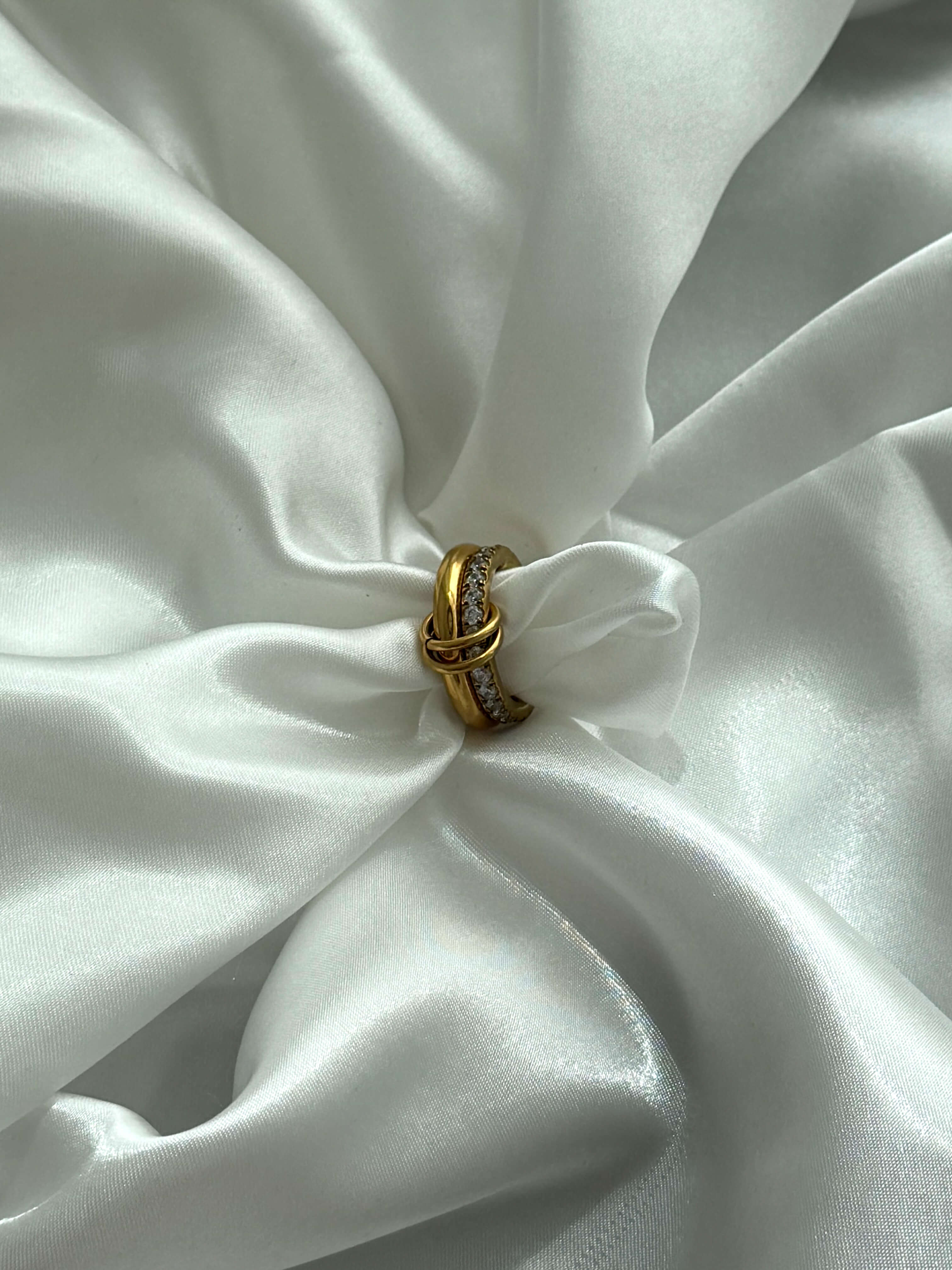 Aeliana Ring - ZEYA