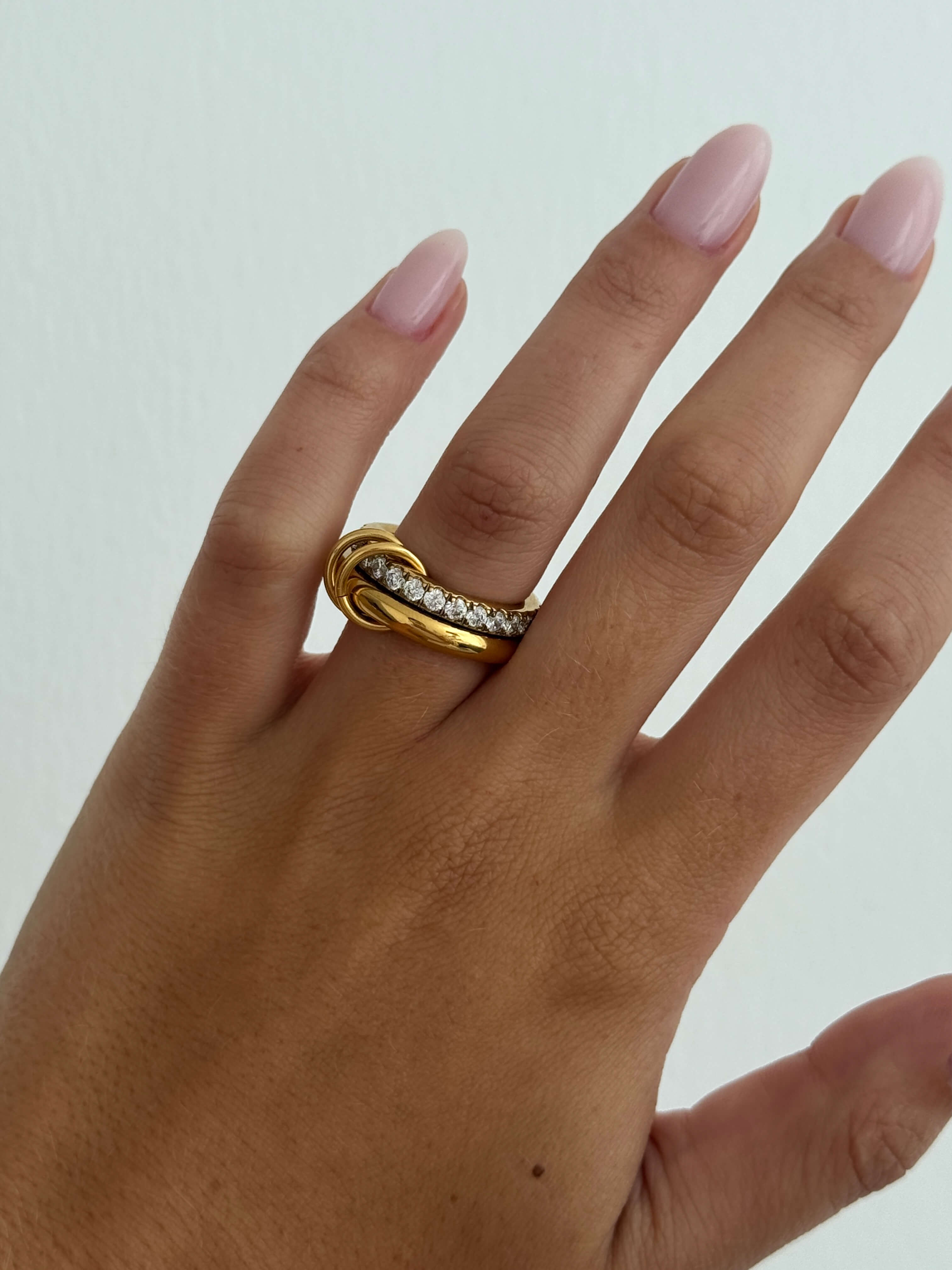 Aeliana Ring - ZEYA
