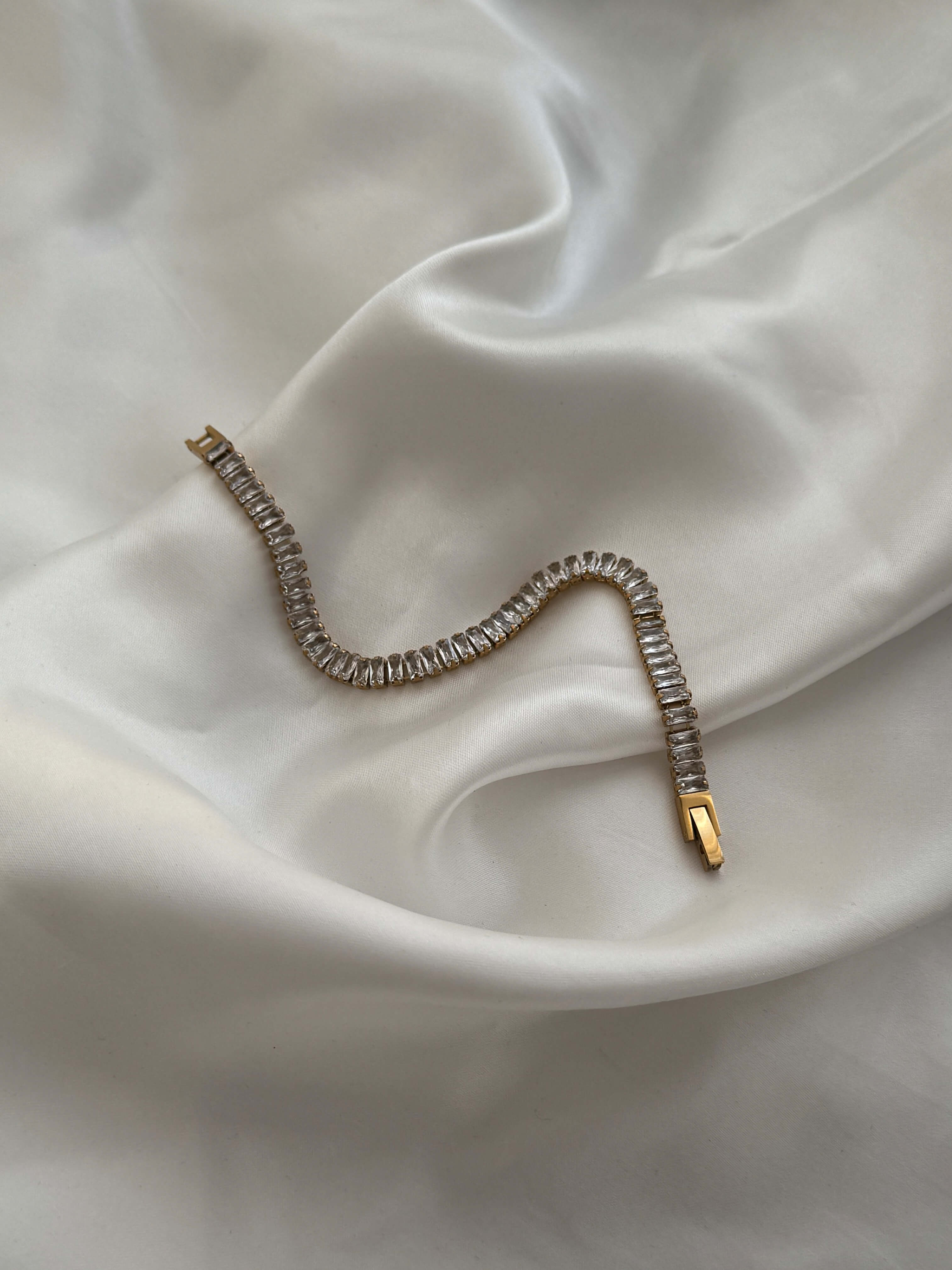 Baguette Tennis Bracelet - ZEYA