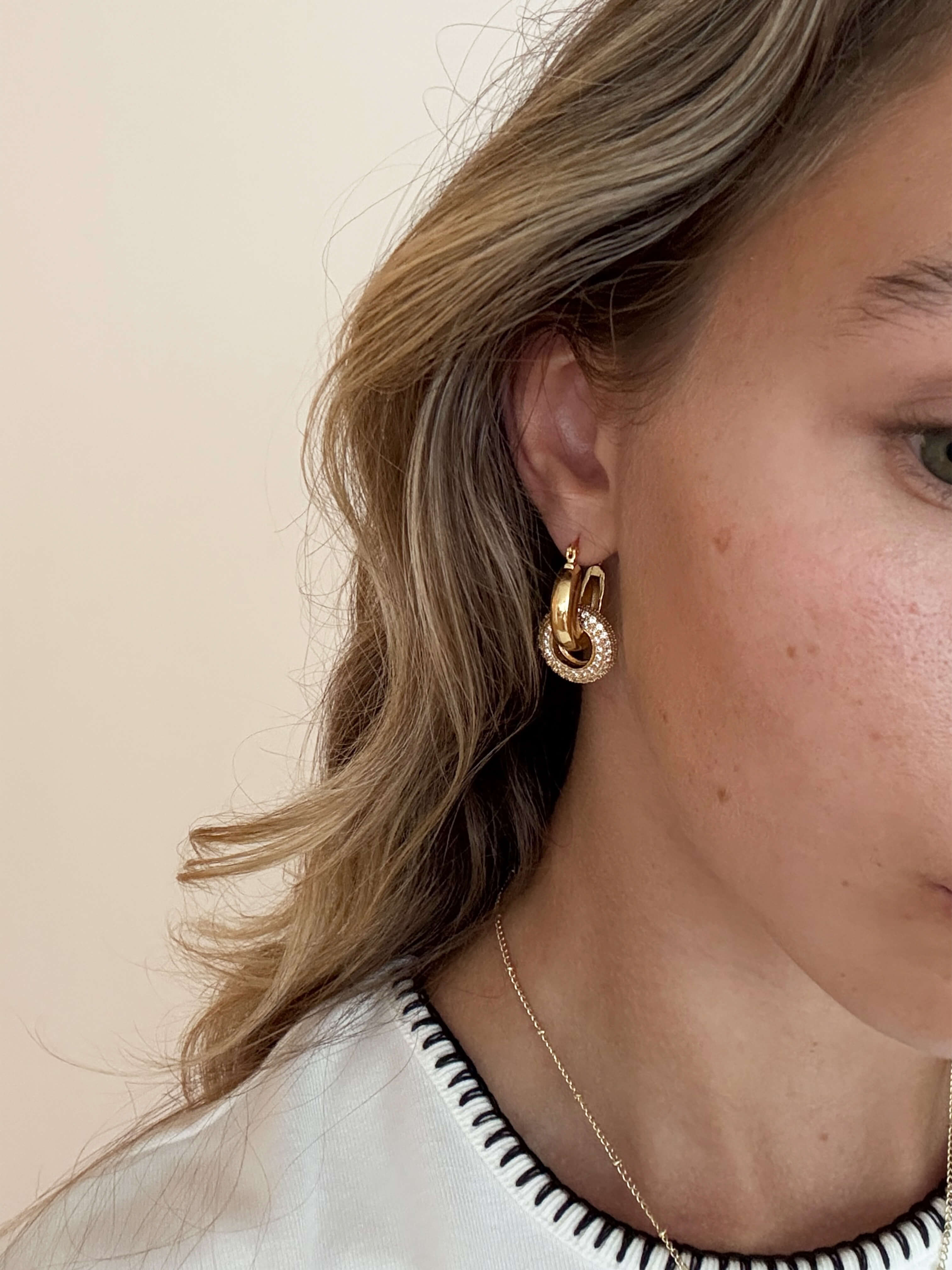 Lena Pavé Earrings - ZEYA