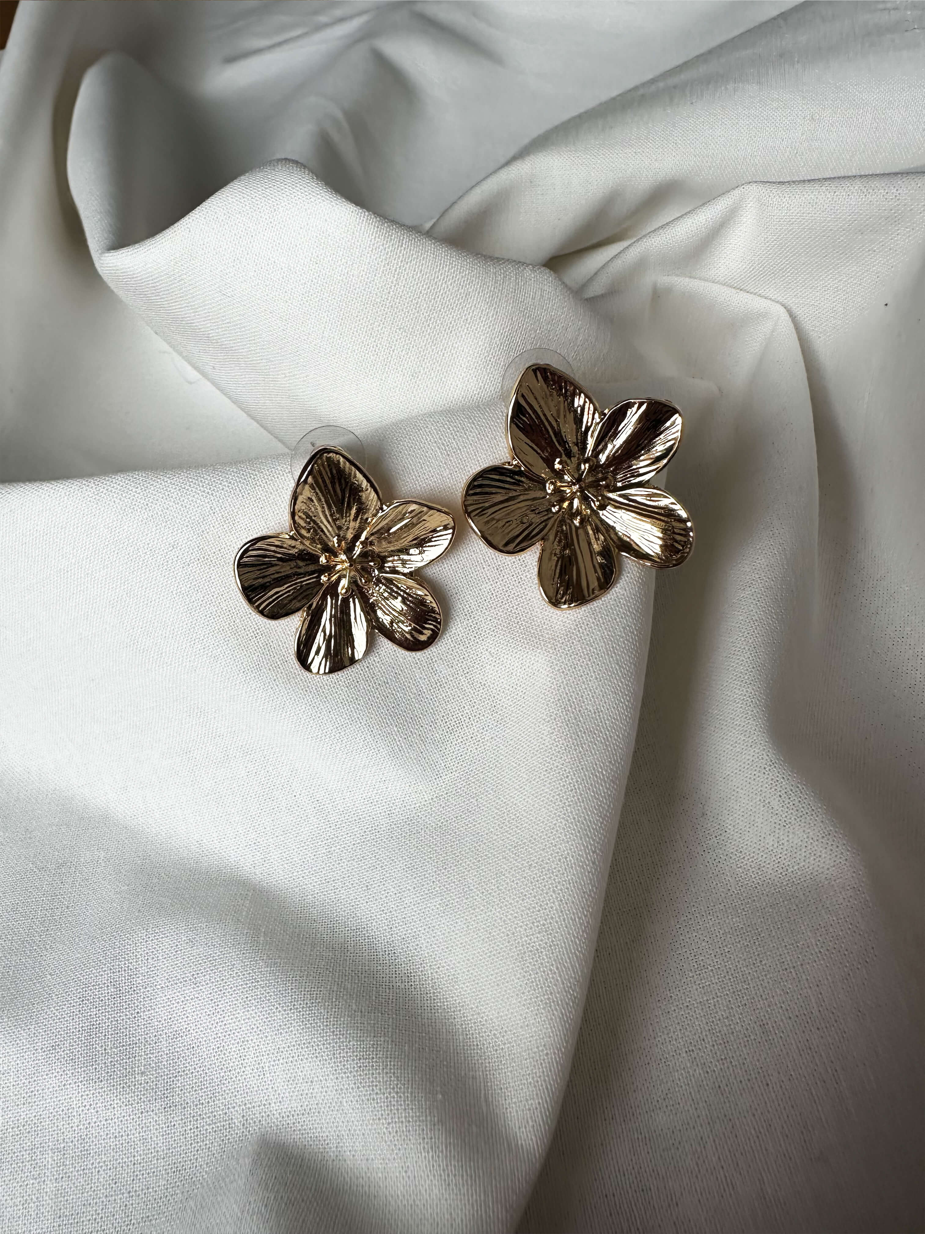 Lea flower Earrings - ZEYA